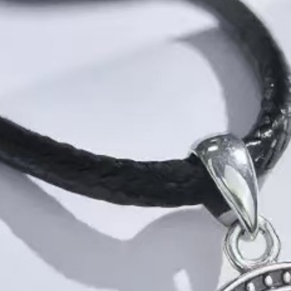 ✨ Mondlicht-Muse-Halskette – 🌙 Vintage-Oval-Anhänger für die moderne Göttin 💫