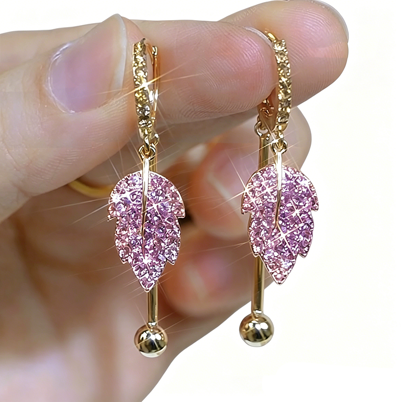 đąMid-Season Sale: â50% nur fĂŒr kurze Zeitâ°đ Feine Ahornblatt-Ohrstecker mit Kristallbesatz â leicht & zeitlos, vielseitig kombinierbar fĂŒr Alltag & besondere AnlĂ€sse