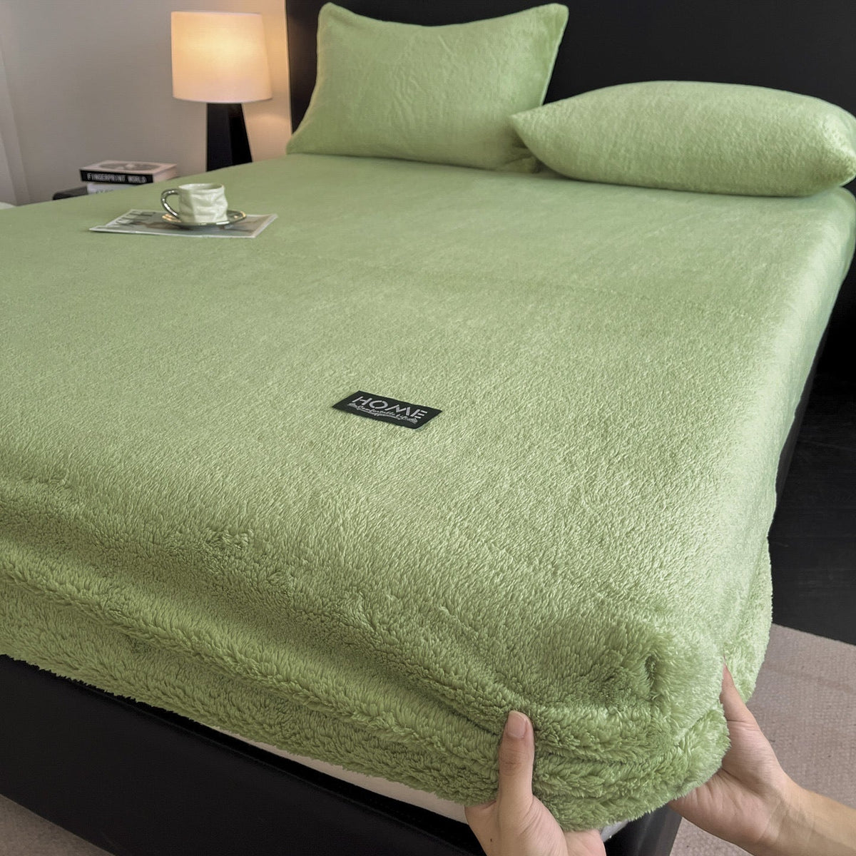 🔥50 % RABATT 🛏️ Verdicktes Spannbettlaken aus Halb-Fleece für Herbst & Winter – einfarbig, extra warm & kuschelig