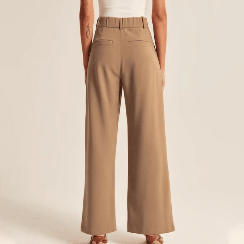 Fließende High-Waist Hose mit weitem Bein & Gürtel – Elegante, vielseitige Stoffhose 👖✨