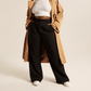 Fließende High-Waist Hose mit weitem Bein & Gürtel – Elegante, vielseitige Stoffhose 👖✨