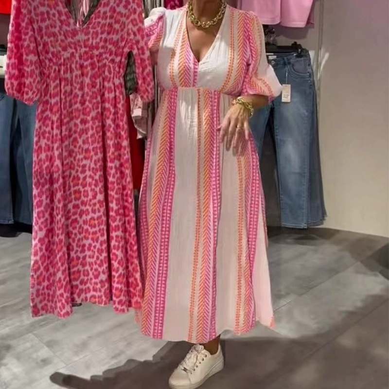 🎀 Damenkleid mit V-Ausschnitt und Print