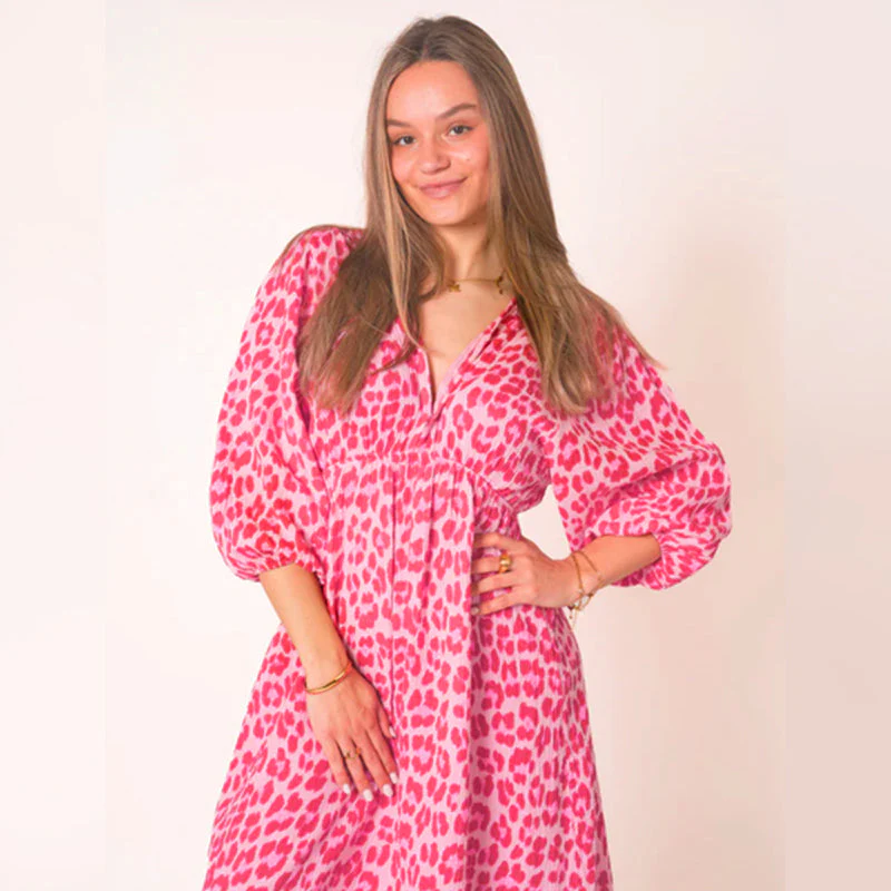 🎀 Damenkleid mit V-Ausschnitt und Print