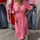 🎀 Damenkleid mit V-Ausschnitt und Print