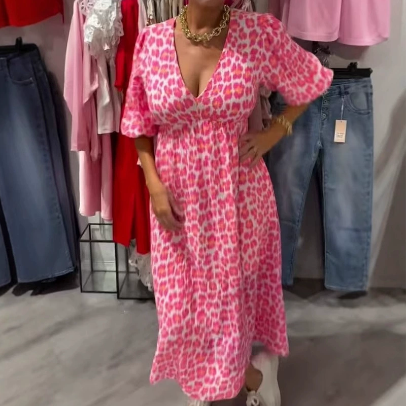 🎀 Damenkleid mit V-Ausschnitt und Print