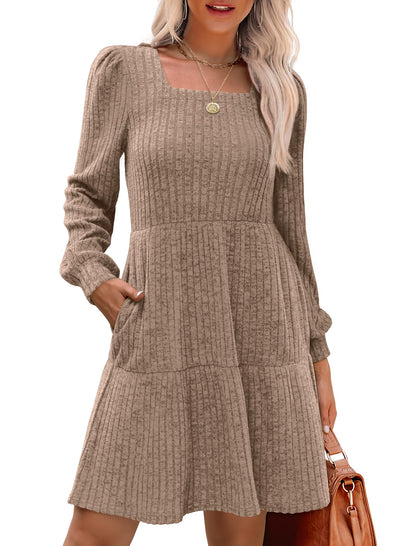 Damen geripptes Kleid mit quadratischem Ausschnitt und Laternenärmeln