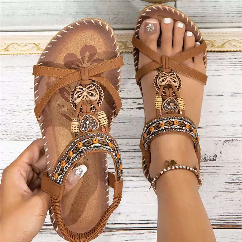 🌸 Boho-Damen-Sandalen in Übergröße – Flache Schlappen mit Blumen- & Strass-Details – Luftig-leichte Sommerschuhe für Strand & Stadt