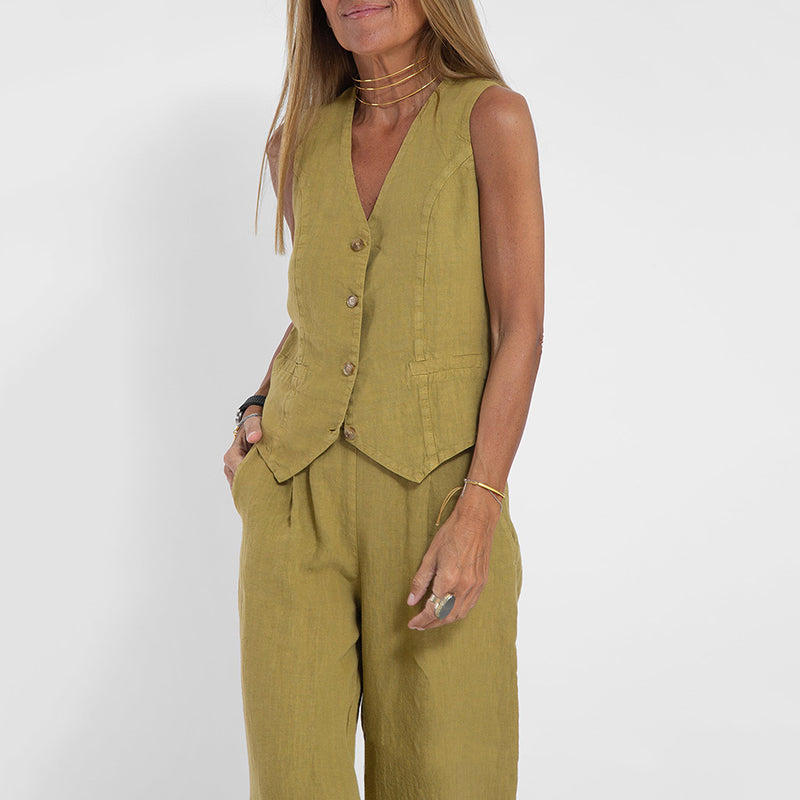Zweiteiliges Damen-Set aus Leinenweste und weiten Hosen