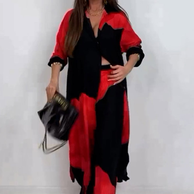 Elegantes und sinnliches Set aus langem Blusen-Shirt mit Druck und weiter Hose