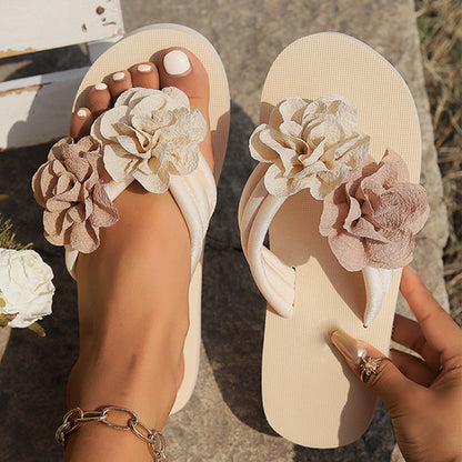 🔥Heißer Sommerschlussverkauf🌸Rutschfeste Strandsandalen für Damen mit floralen Details