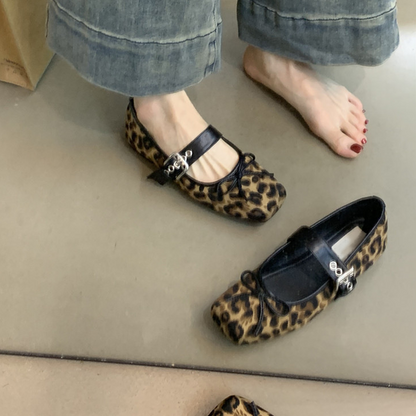 Elegante Mary-Jane Flachschuhe für Damen mit eckiger Spitze, Schnalle und Schleifendetail