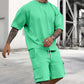 Set aus Freizeit-T-Shirt mit kurzen Ärmeln und Shorts für Herren