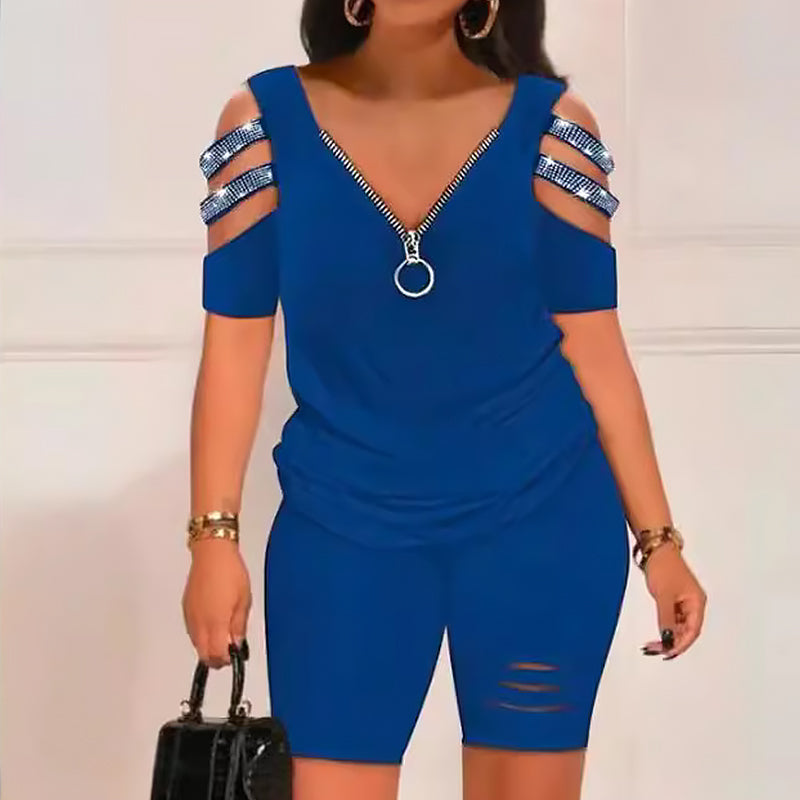 Zweiteiler: V-Ausschnitt-Top mit Reißverschluss und Shorts