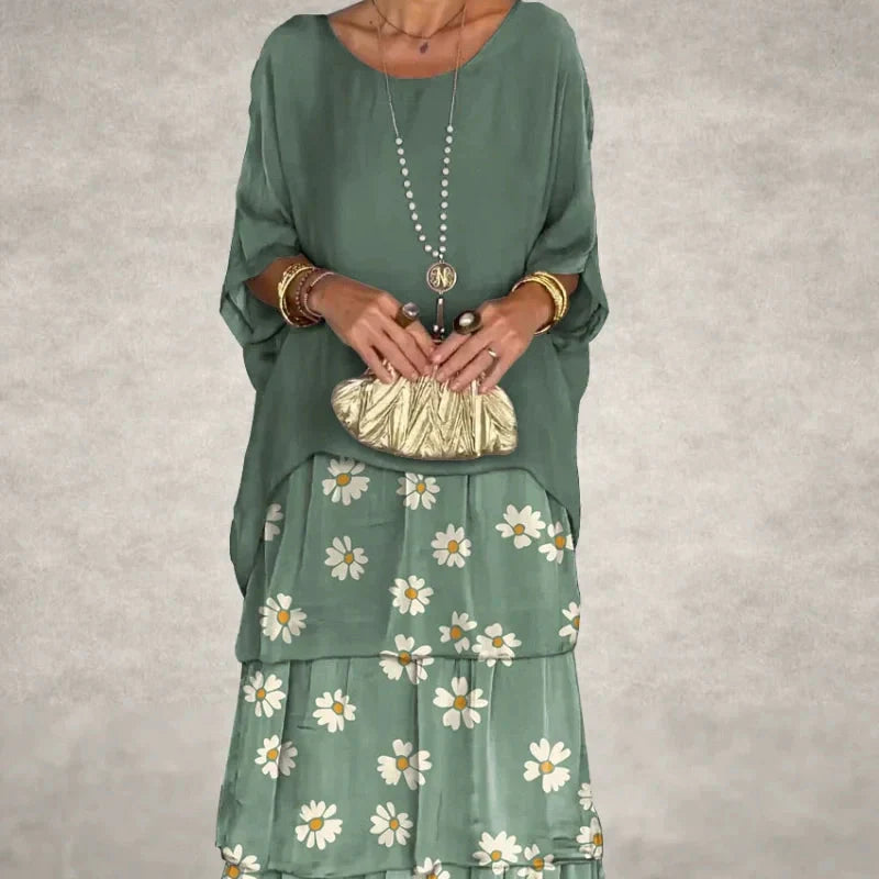 Elegantes Lagenkleid aus Netzstoff mit Rundhalsausschnitt und Blumenmuster