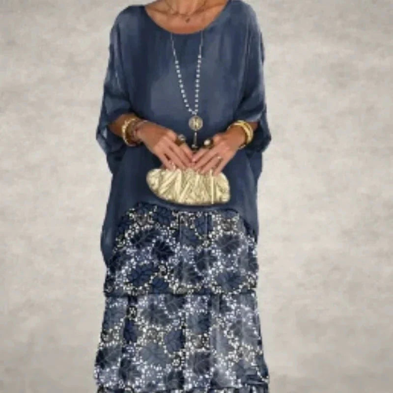 Elegantes Lagenkleid aus Netzstoff mit Rundhalsausschnitt und Blumenmuster