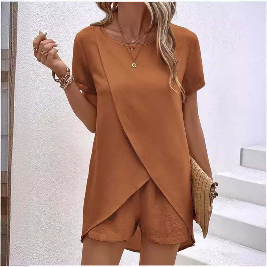 Damen Zweiteiler – asymmetrisches Oberteil & Shorts – einfarbig, luftig & vielseitig – ideal für Sommer, Strand & Alltag