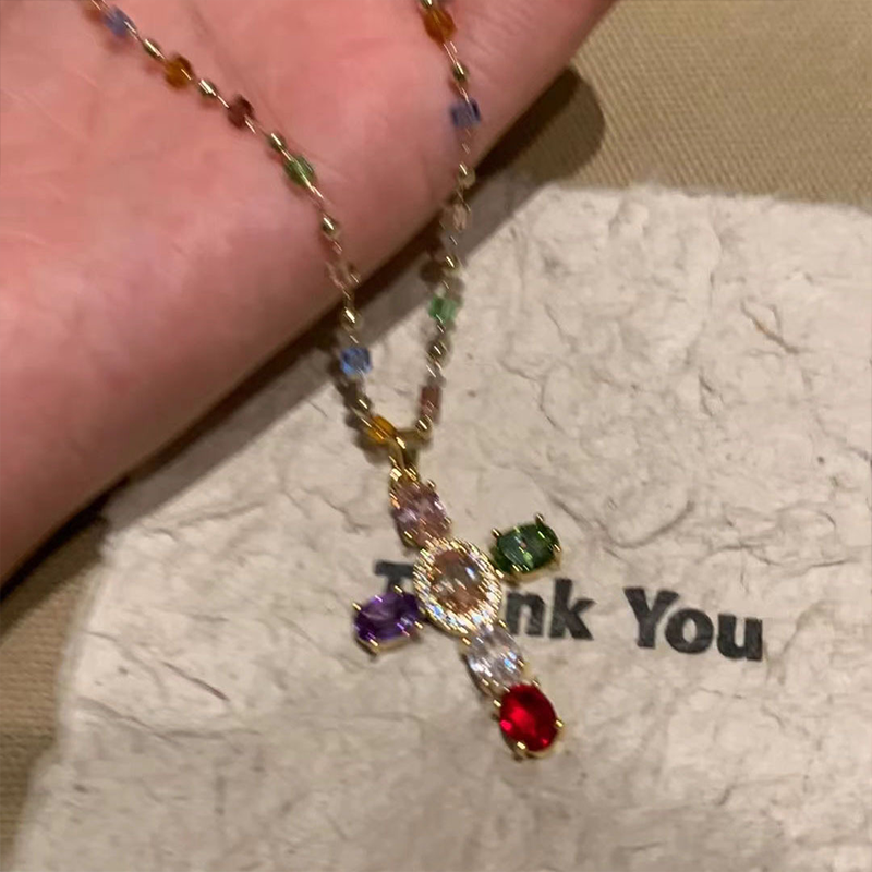 💖Farbenfrohe Strass-Kreuz-Anhänger Halsketten