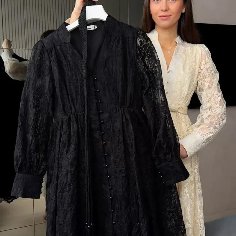 Französisches Maxikleid mit Stickerei – V-Ausschnitt, tailliert, lange Ballonärmel | Frühjahrskollektion🌷