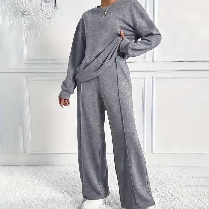 Gemütlicher Damen-Zweiteiler: Langarm-Sweatshirt und Hose