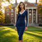 👗✨ Damen V-Ausschnitt Kleid – Elegantes, Figurbetontes Design mit Streifen-Details im Sportstyle