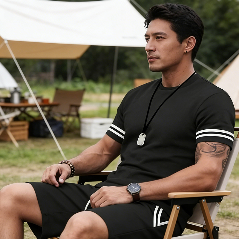 2-teiliges Set aus gestreiftem T-Shirt und Shorts für Herren📦Kostenloser Versand🔥