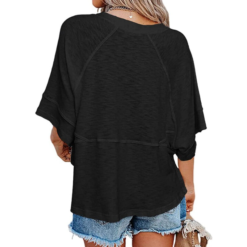 Einfarbiges Patchwork-T-Shirt mit lockeren Fünf-Punkt-Trompetenärmeln