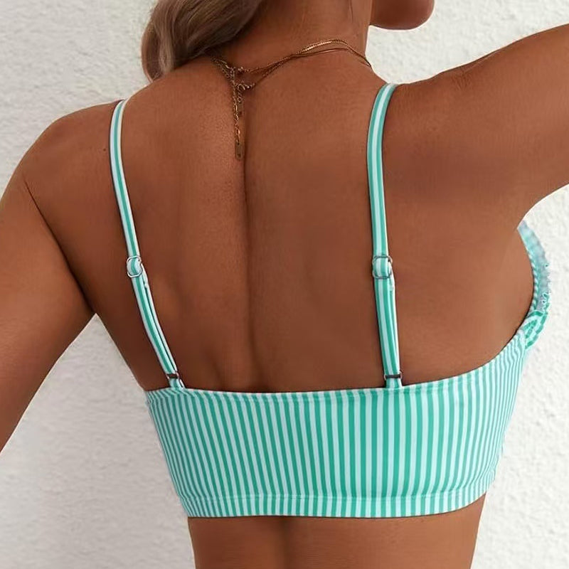 Gestreiftes Bikini-Set mit Rüschen & hohem Bund – feminin, bequem & sommerlich – ideal für Strand & Pool👙🌊