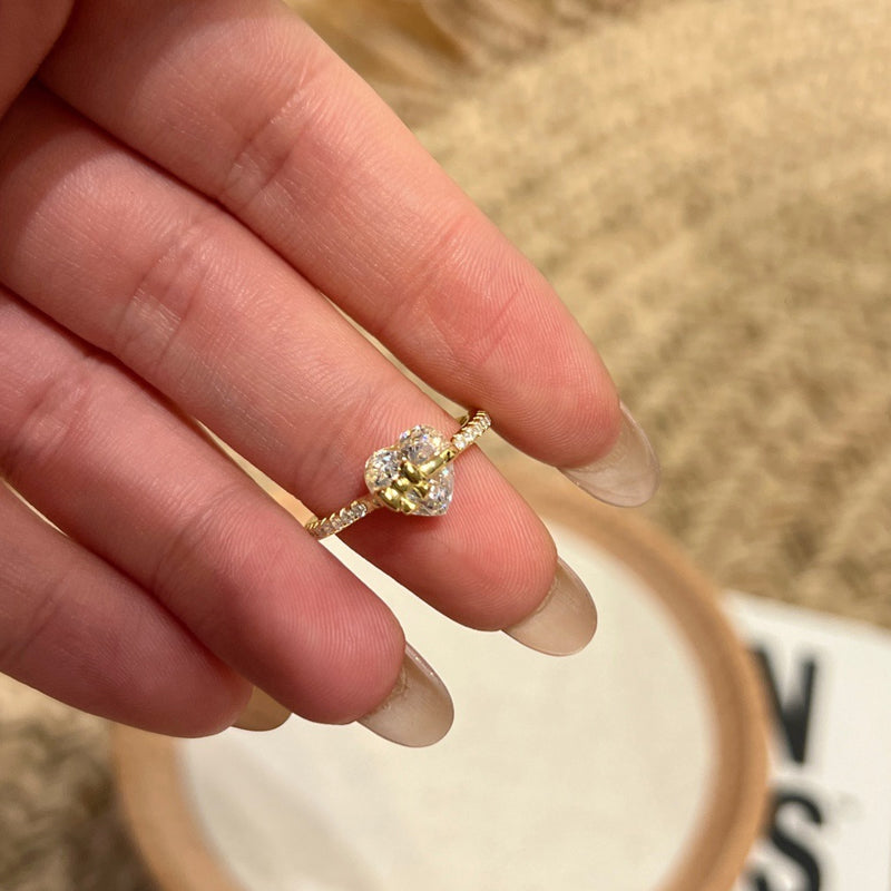 Eleganter Silberring mit Herz & Schleife – zart, funkelnd & feminin – ideal für den Alltag oder als romantisches Geschenk💍🎀