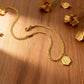 ⏰ 30 % RABATT – Nur für kurze Zeit ✨ Damen Fußkette mit Initiale 💛 Goldfarbene Figaro-Kette im Minimalistischen Stil