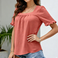 👚 Damen-Kurzarmtop mit quadratischem Ausschnitt, Rüschen & Krauseldetails – leicht, feminin & vielseitig für Alltag & Sommer 🌸