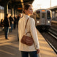 ⏰ 50 % RABATT – Nur für kurze Zeit ✨👜 Elegante Satteltasche für Damen – minimalistisches Design, vielseitig als Schulter- & Umhängetasche, ein stilvolles Accessoire für jeden Look ✨