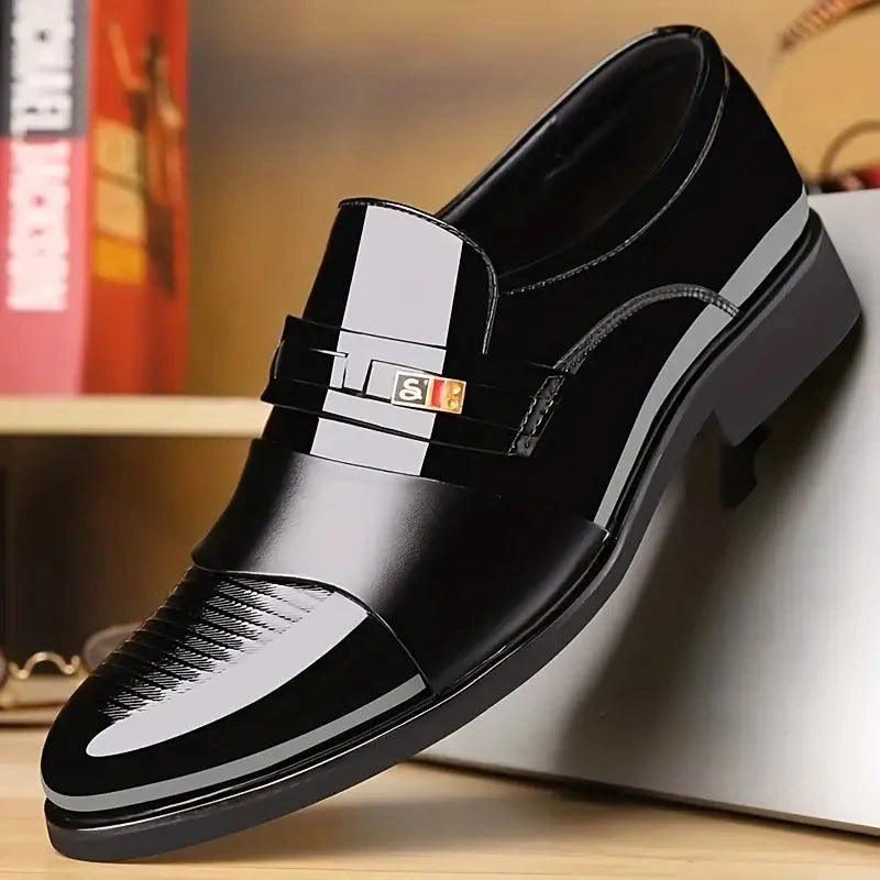 🛍️ 50 % Rabatt – Formelle Herrenschuhe aus Leder – spitz zulaufend, bequem & rutschfest – perfekt für Business & den eleganten Auftritt 👞