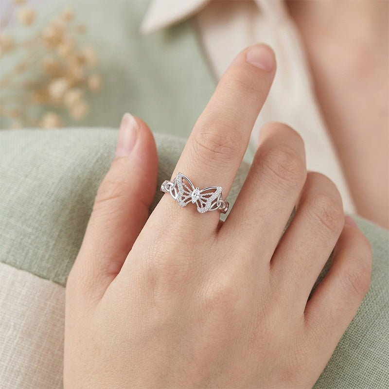 🦋 50 % Rabatt! Schmetterlingsring mit Zirkonia – Ein elegantes Schmuckstück nur für Sie