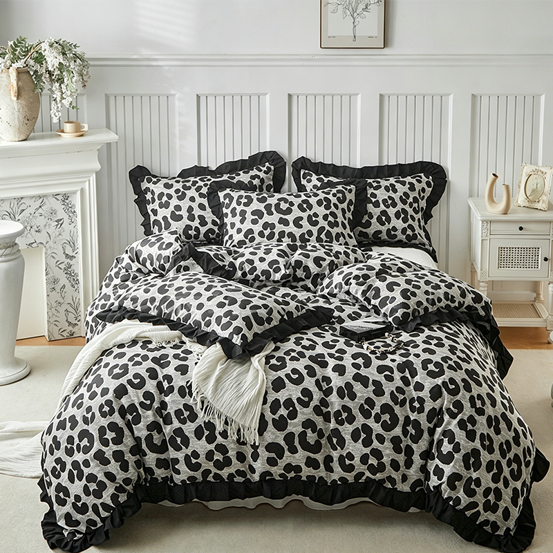 🛏️ 50 % Rabatt! Bettwäsche-Set mit Leopardenmuster & Rüschen – Stilvoller Bettbezug mit Kissenbezügen für ein besonderes Schlafzimmer